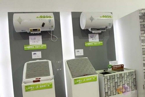 2010順德家電展:三高防電墻電熱水器