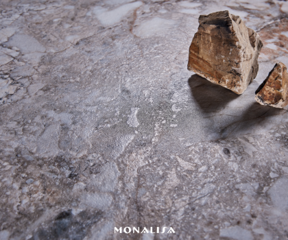 觸摸時(shí)空的紋路：時(shí)空石韻系列，讓歲月在肌理中流淌