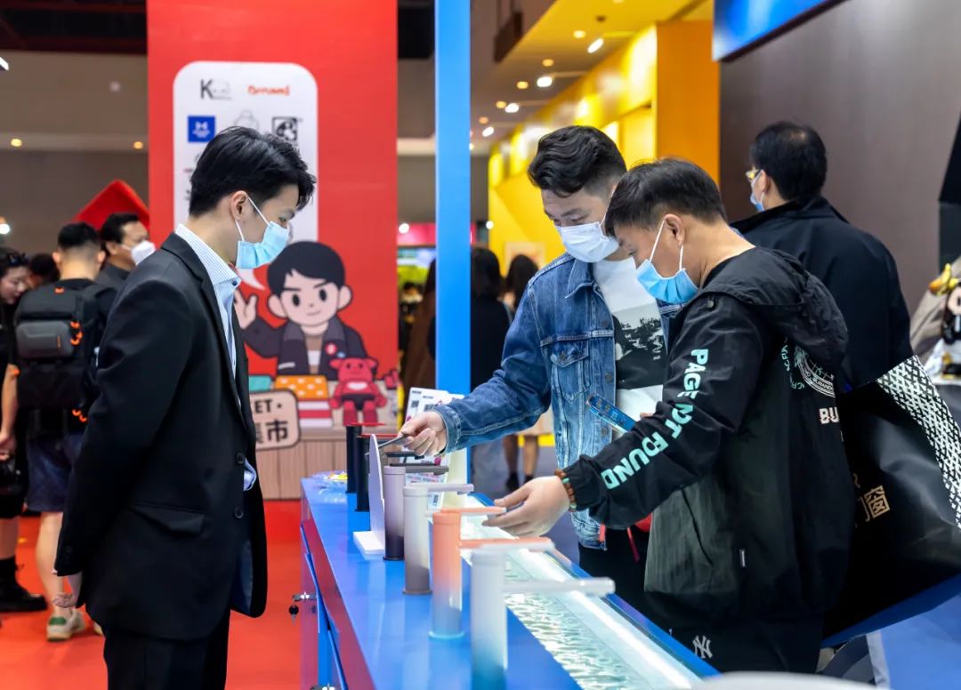 1678595491960098.jpg 浴“潮”出圈!浪鯨衛(wèi)浴驚艷亮相2022廣州設(shè)計周5.jpg