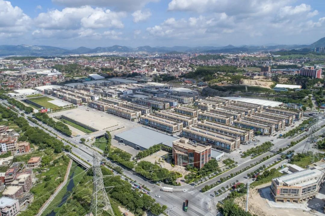 1678690625324514.jpg “世遺泉州 多彩磁灶窯”主題宣傳周將在家博會期間舉辦!3.jpg