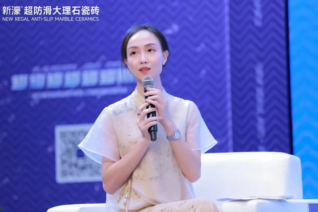 1697601837417459.jpg 新濠品牌戰(zhàn)略升級(jí)暨二代超防滑新品發(fā)布會(huì)圓滿成功!13.jpg