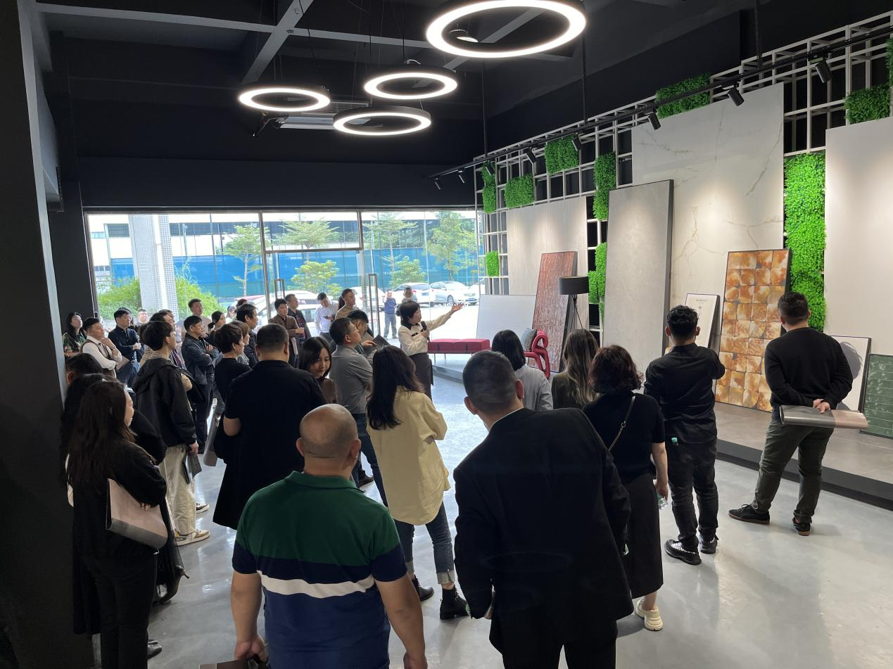 1701413153348583.png 圖片2.png