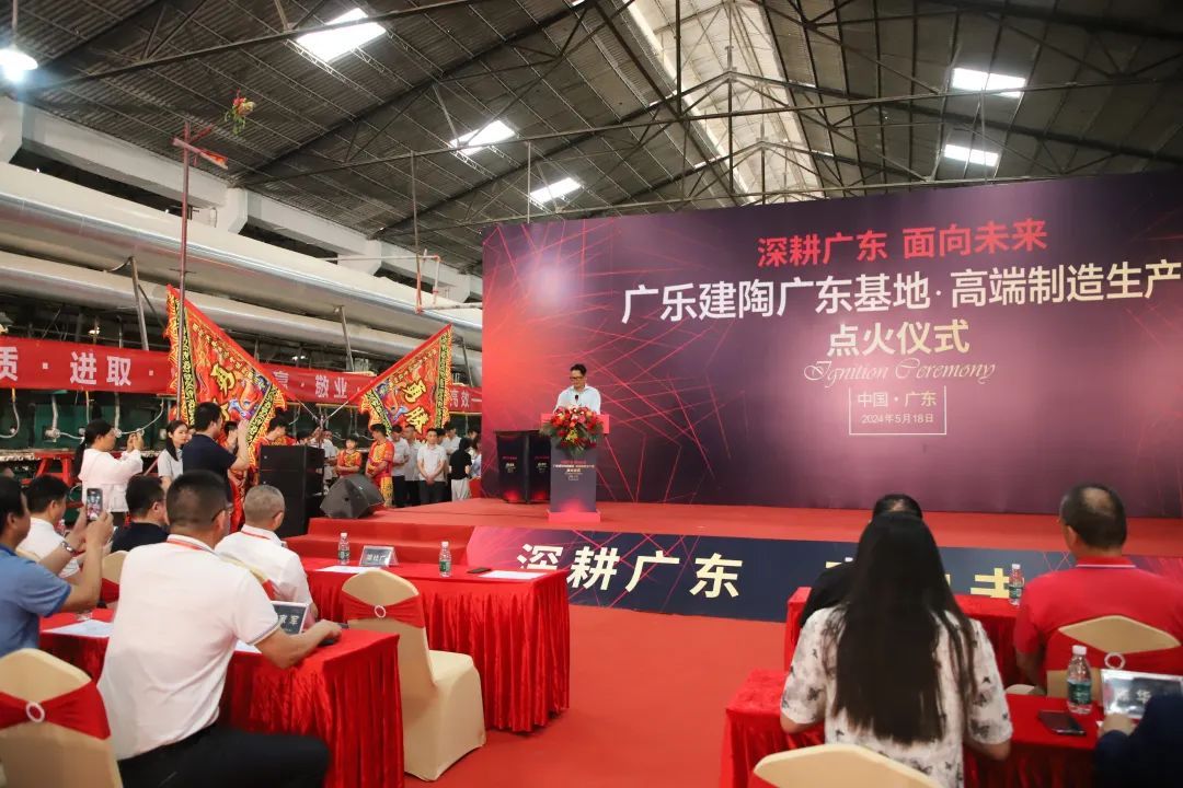 1716166773560745.jpg 664962cbf3286.jpg