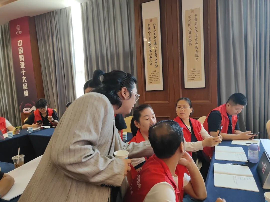 1716949555599145.jpg 抖勢達人 獅王瓷磚第二季抖音精英特訓營暨2024全國聯動啟動會盛大召開17.jpg