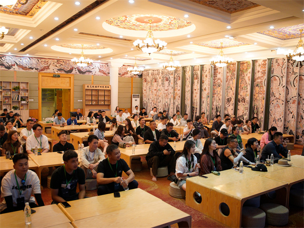 1719290863721929.jpg 092147221.jpg