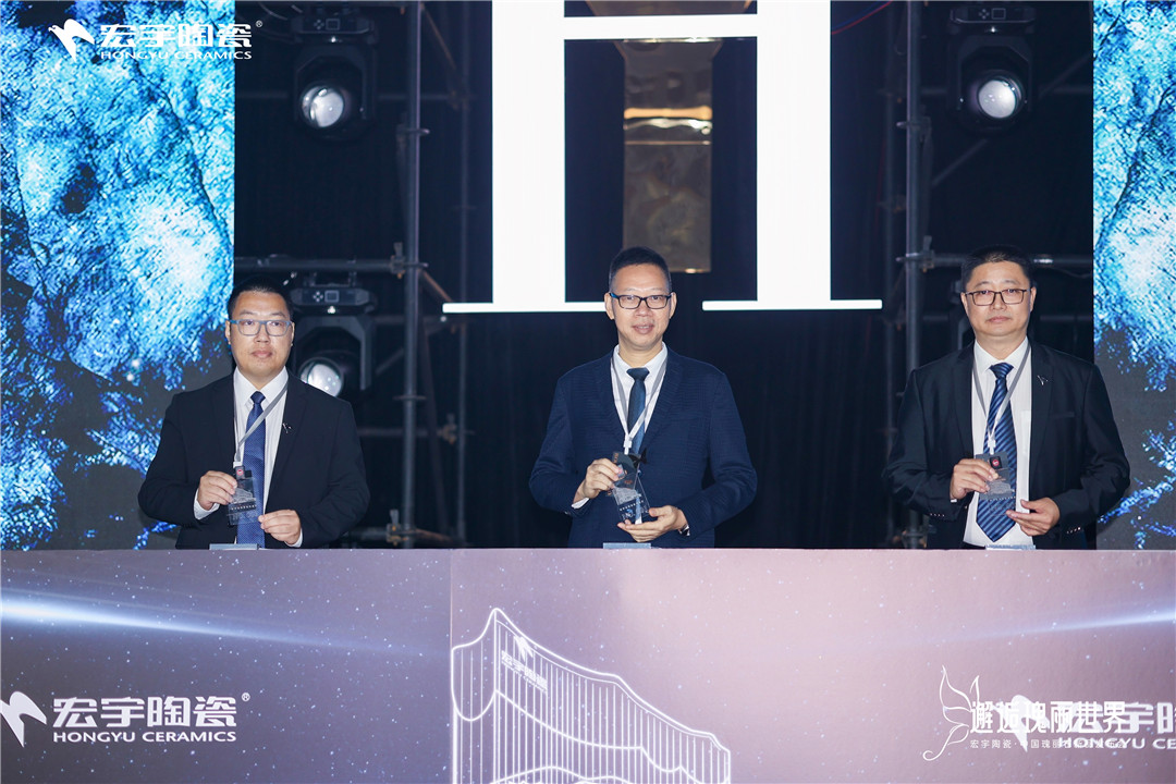 1733724639624538.jpg 3-數字展廳啟動.jpg