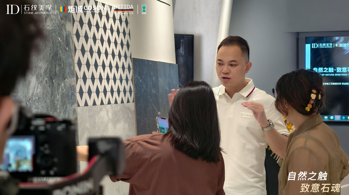 1744856413170177.png d0bb4d5cfdd1e1f5fd95145ea57d678.png