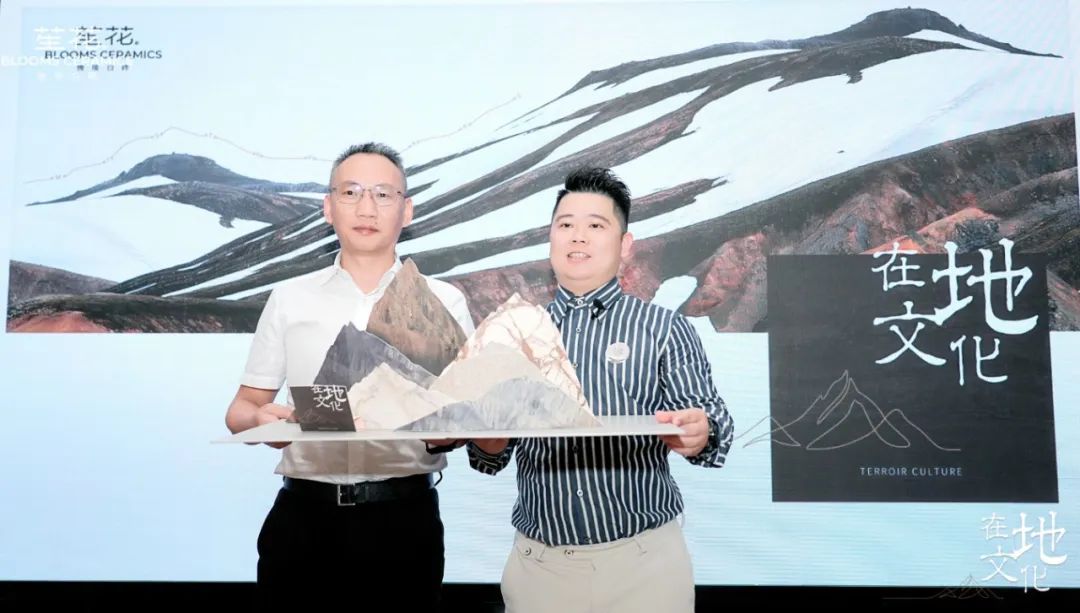 1745058641528778.jpg 1699a1c8da04424e88a27b2c930906ef.jpg