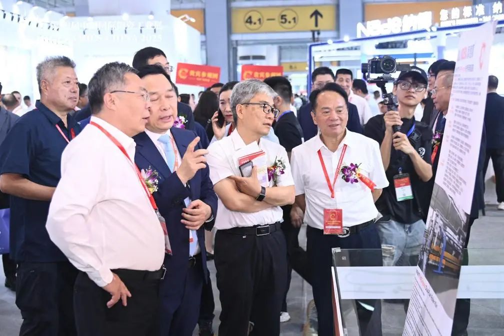 1750300735697369.jpg 1750300730211.jpg