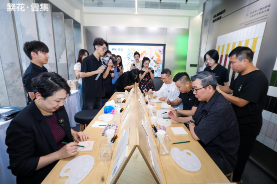 1760404292805697.png image.png