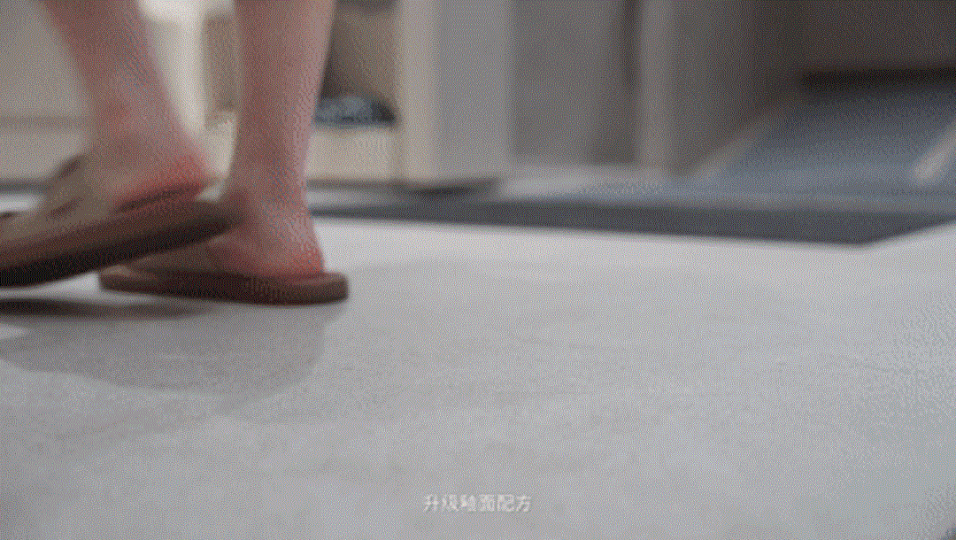 1761812175762782.gif 4新.gif